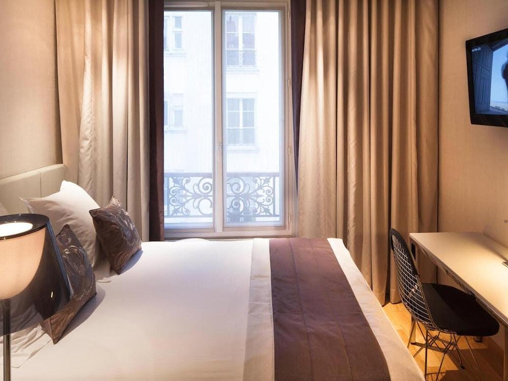 ホテル オテル ツーリズム アベニュー パリ エクステリア 写真